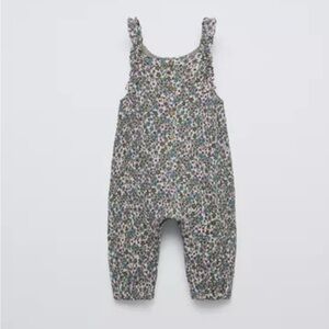 Zara Baby Floral Print Overalls Size 12-18 months in perfect condition
